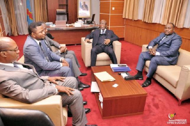 Baudouin Mayo à la manœuvre  Kinshasa : Transco en voie d’acquérir 440 nouveaux bus 